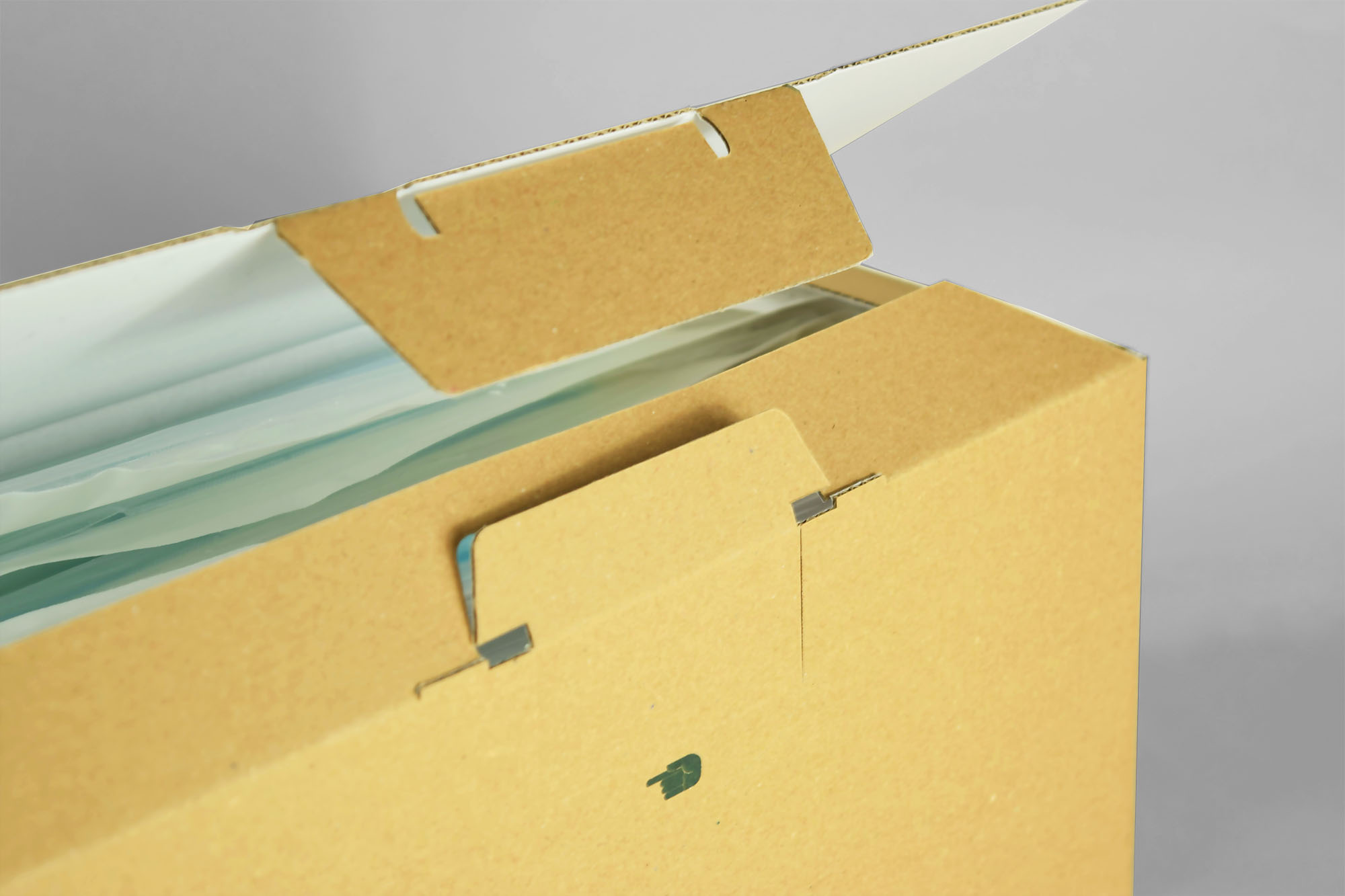 iQ_Cath_Karton_Verschluss